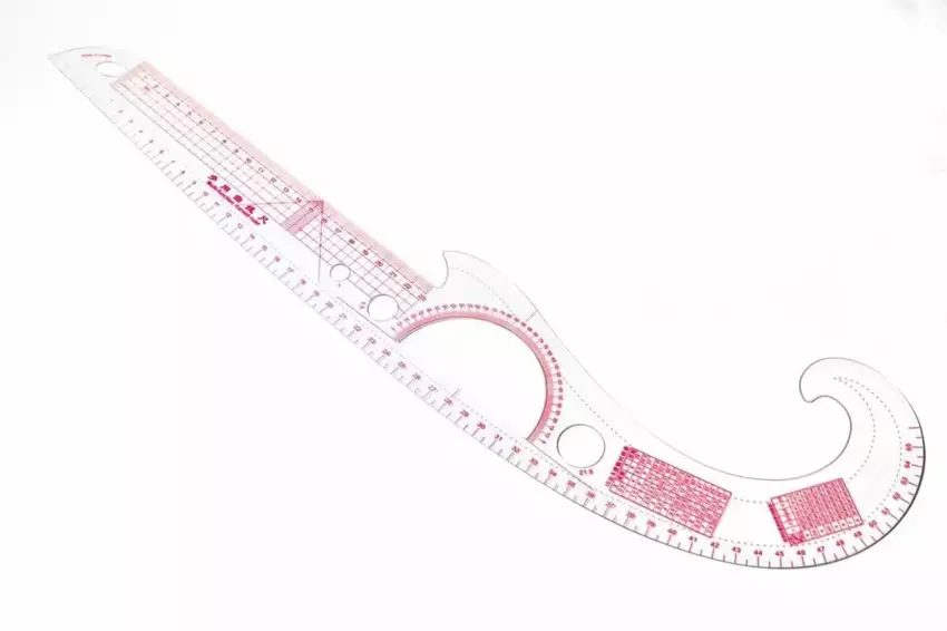 Multi-Function Curved Ruler (Metric)